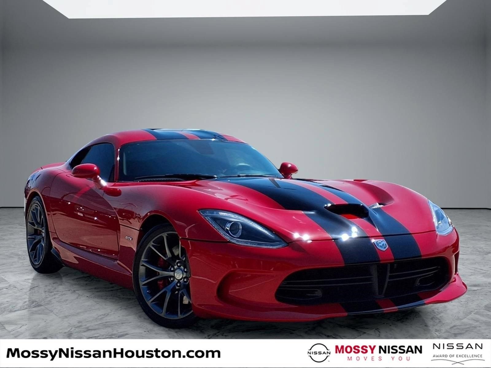 Used 2013 SRT Viper GTS w/ GTS Laguna Interior Pkg RWD image 1