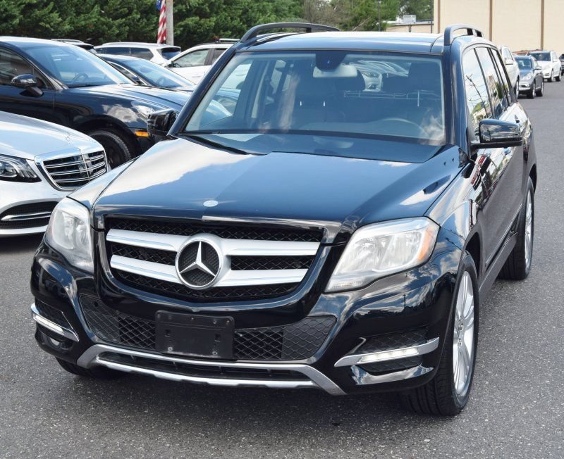 Used 2013 Mercedes-Benz GLK 350 4MATIC image 2