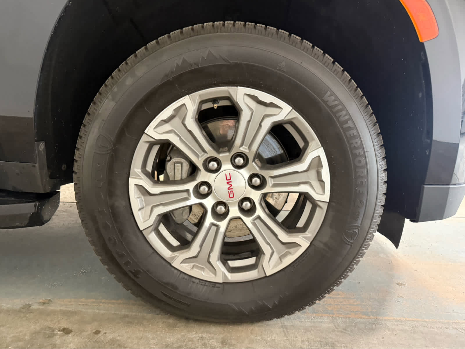 Certified 2024 GMC Yukon XL SLE w/ Max Trailering Package AWD/4WD image 11