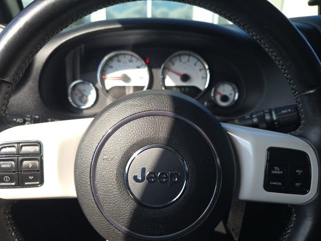 Used 2014 Jeep Wrangler Unlimited Sahara w/ Dual Top Group image 3