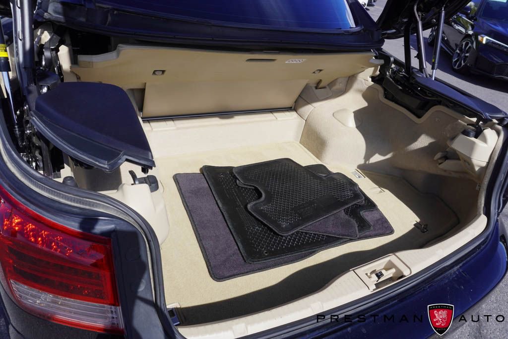 Used 2011 Lexus IS 350C w/ Luxury Pkg RWD image 37