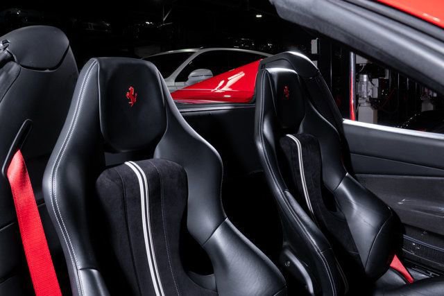 Used 2020 Ferrari 488 Pista Spider image 25