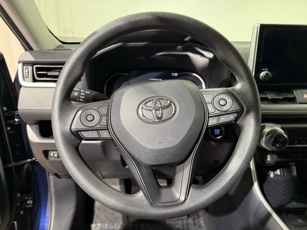 Certified 2025 Toyota RAV4 XLE image 22