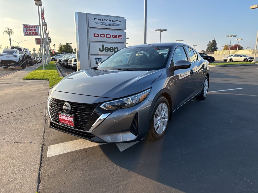Used 2024 Nissan Sentra S image 10