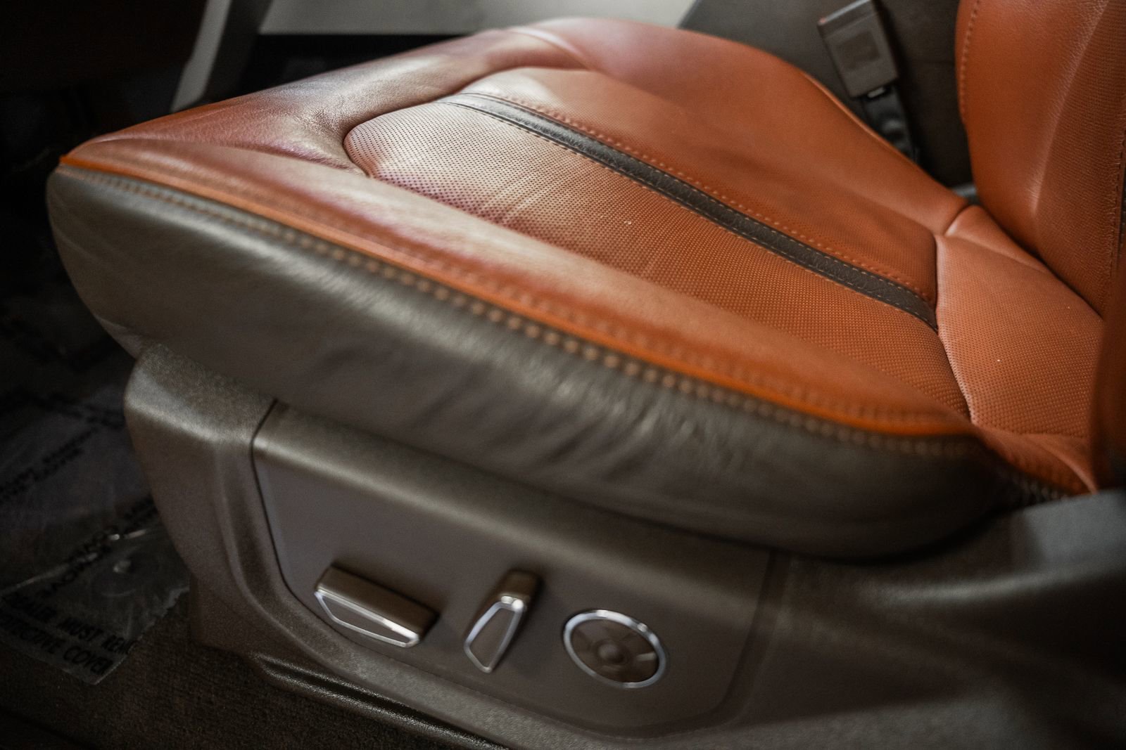 Used 2019 Ford F150 King Ranch w/ Equipment Group 601A Luxury image 48