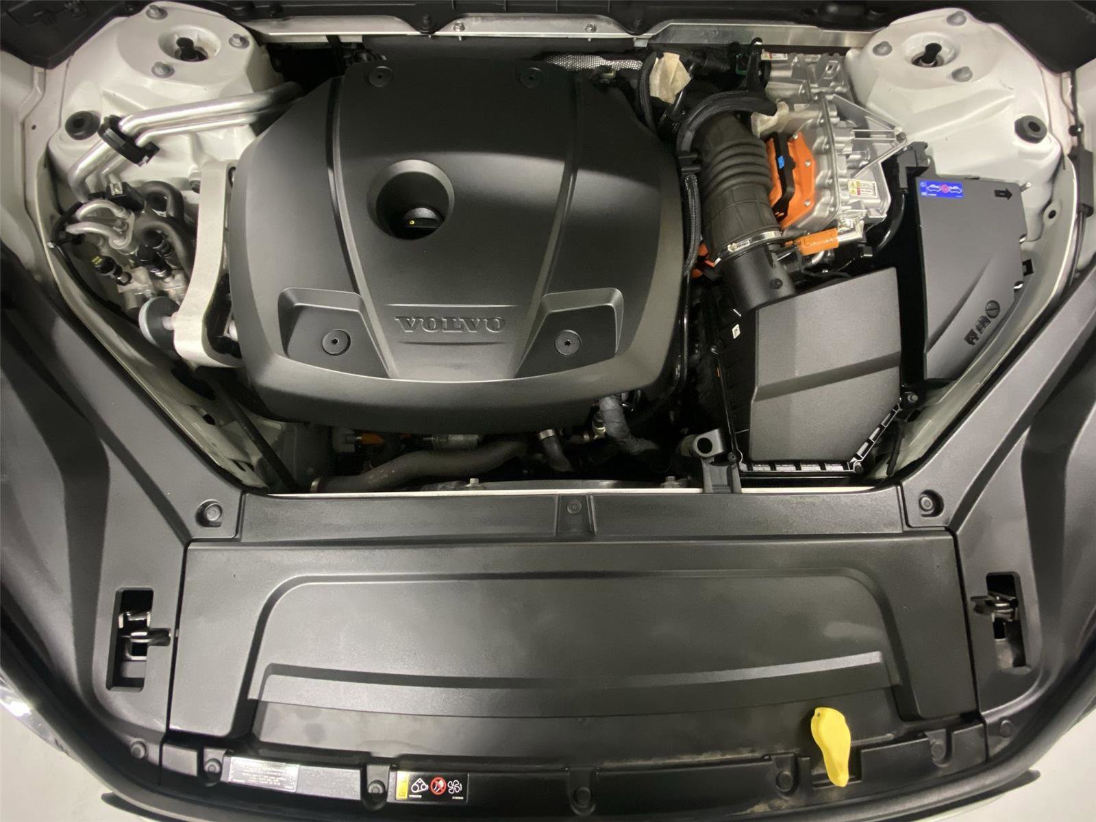 Used 2016 Volvo XC90 T8 Inscription AWD/4WD image 22