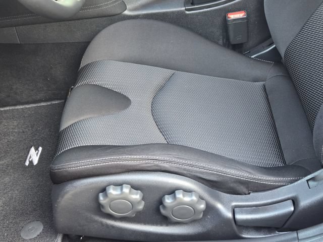 Used 2025 Nissan Z Sport w/ Floor Mat Package RWD image 23