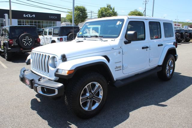 Used 2018 Jeep Wrangler Unlimited Sahara w/ Dual Top Group AWD/4WD image 4