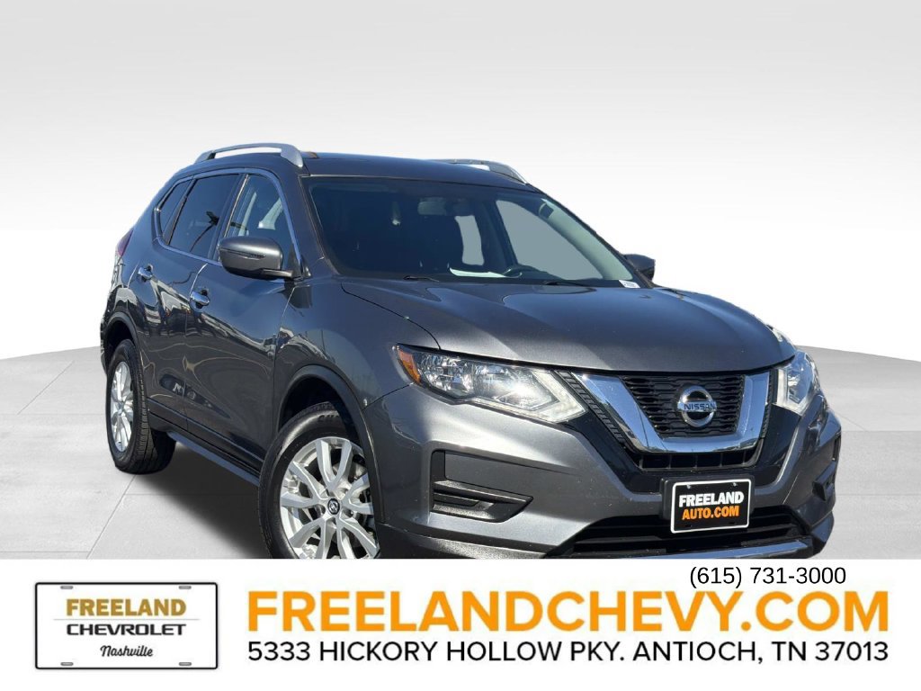 Used 2017 Nissan Rogue SV FWD 360° Tour