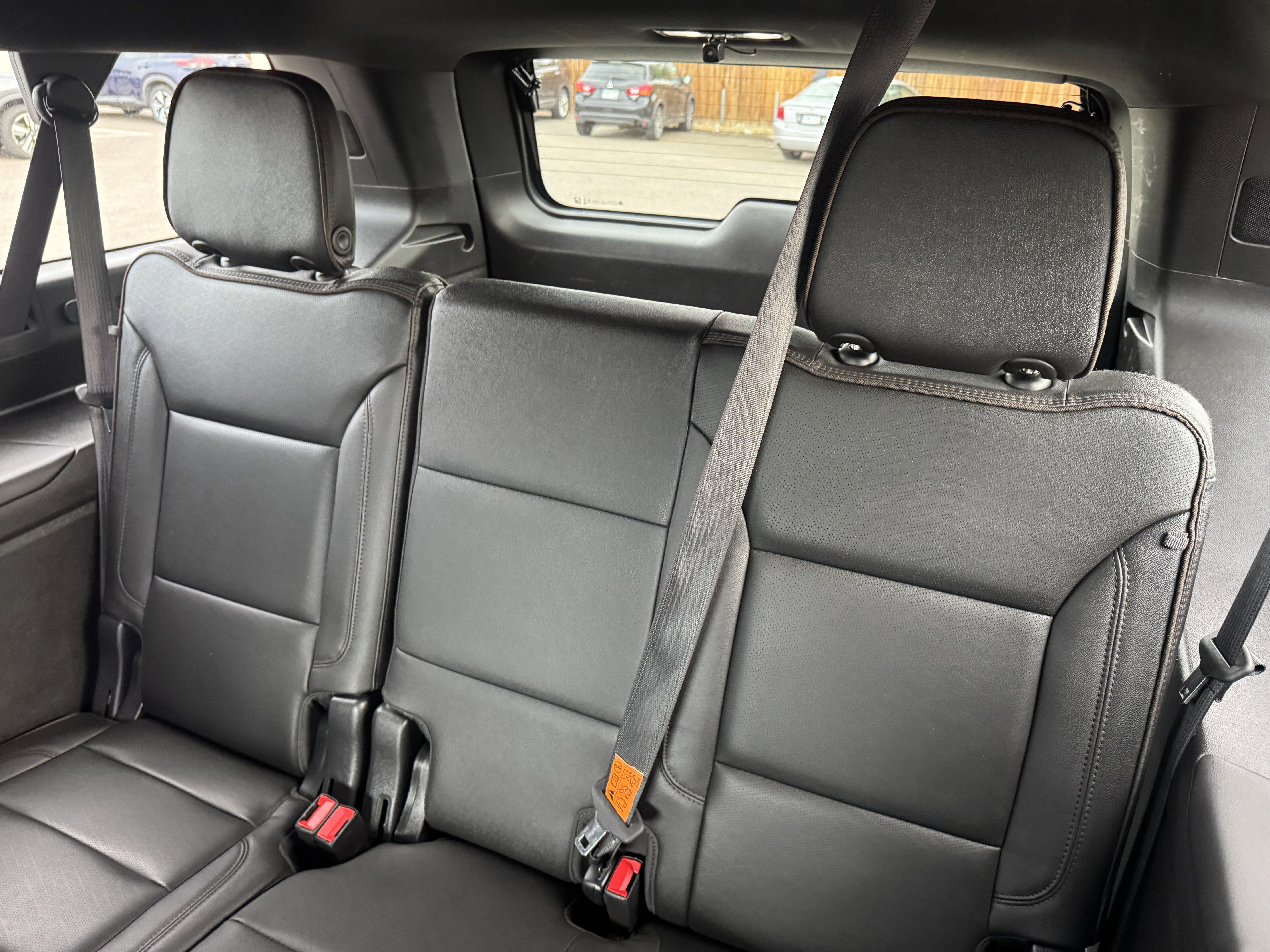 Used 2022 Chevrolet Suburban High Country AWD/4WD image 16