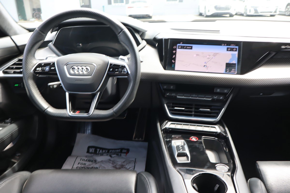Used 2023 Audi RS e-tron GT w/ Carbon Performance Package AWD/4WD image 12