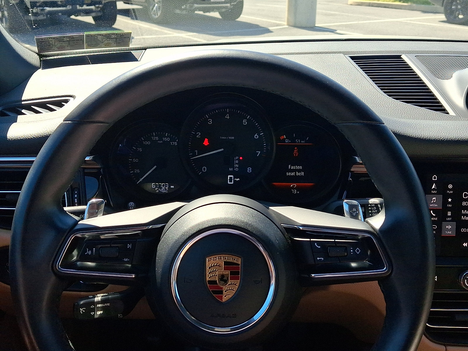 Used 2022 Porsche Macan AWD/4WD image 22