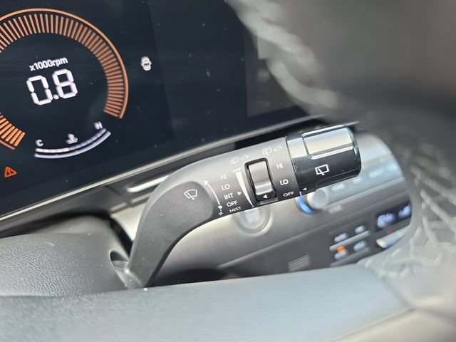 Used 2024 Hyundai Kona SEL FWD image 19