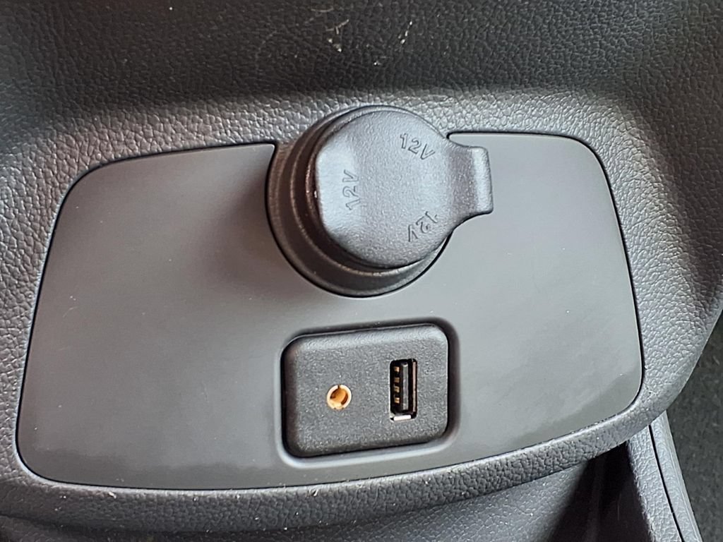 Used 2015 Chevrolet Spark LT FWD image 17