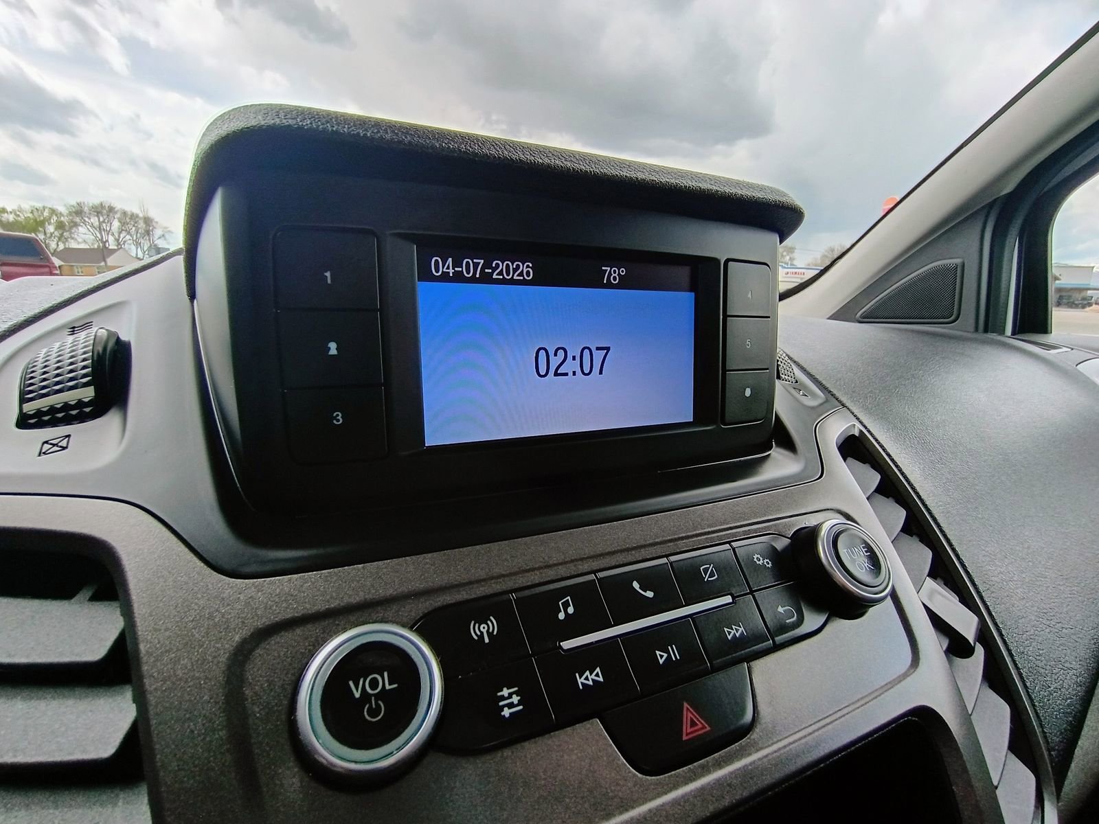 Used 2022 Ford Transit Connect XL FWD image 19