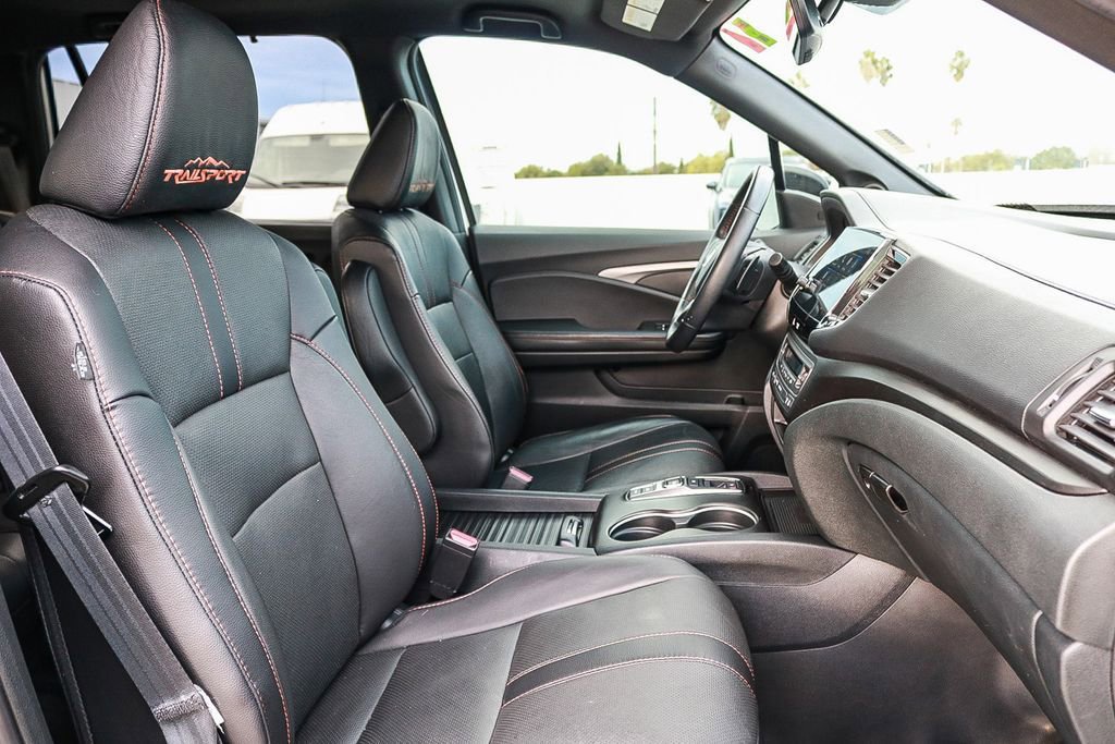 Used 2023 Honda Passport TrailSport image 17