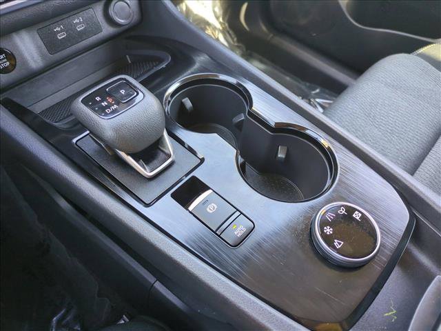 Used 2026 Nissan Rogue SV AWD/4WD image 12