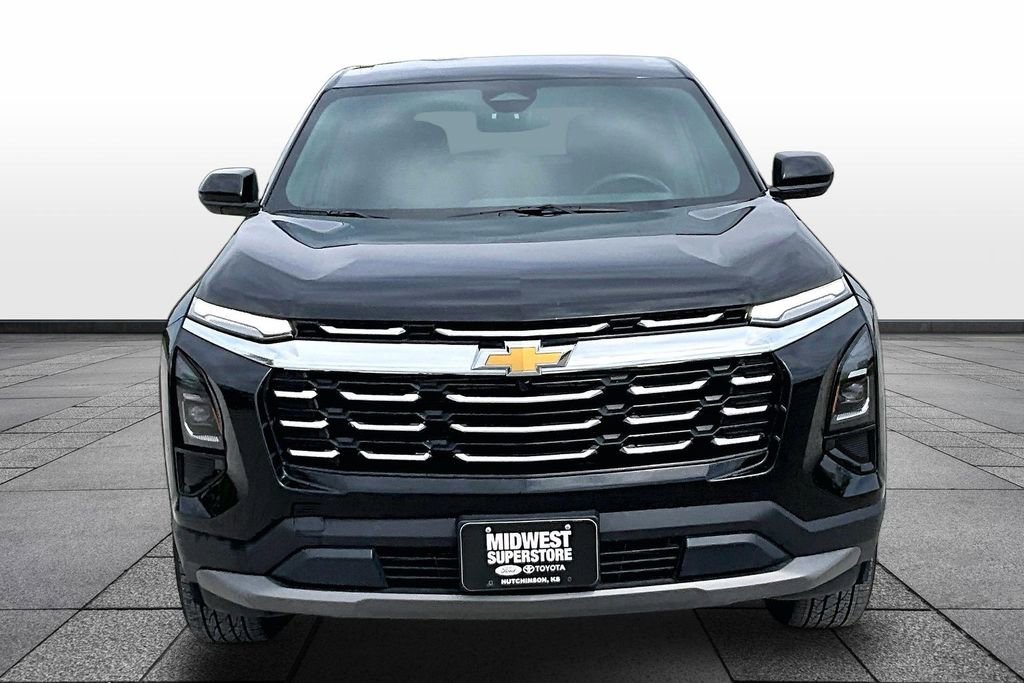 Used 2025 Chevrolet Equinox LT FWD image 3