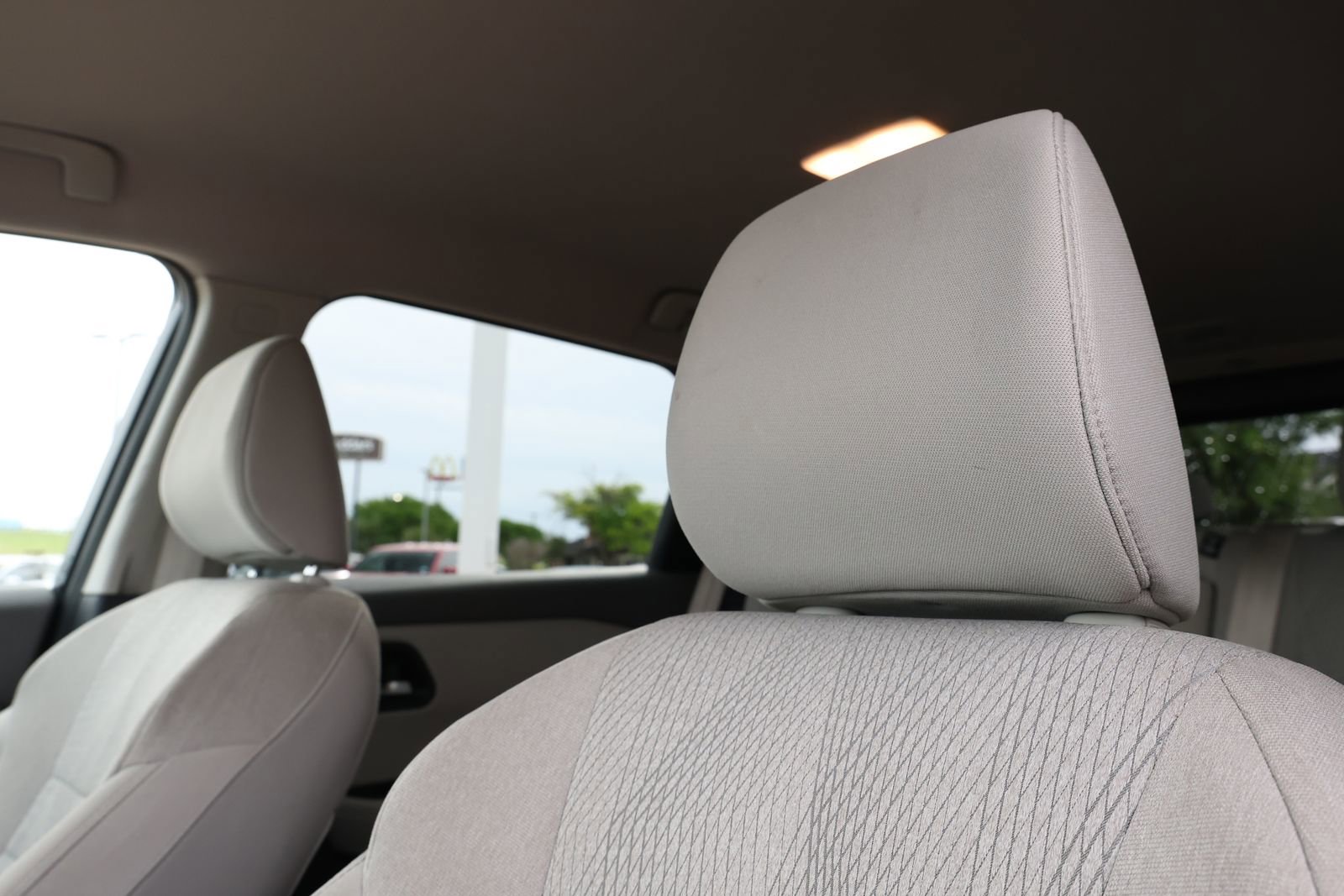 Used 2024 Nissan Rogue SV image 15