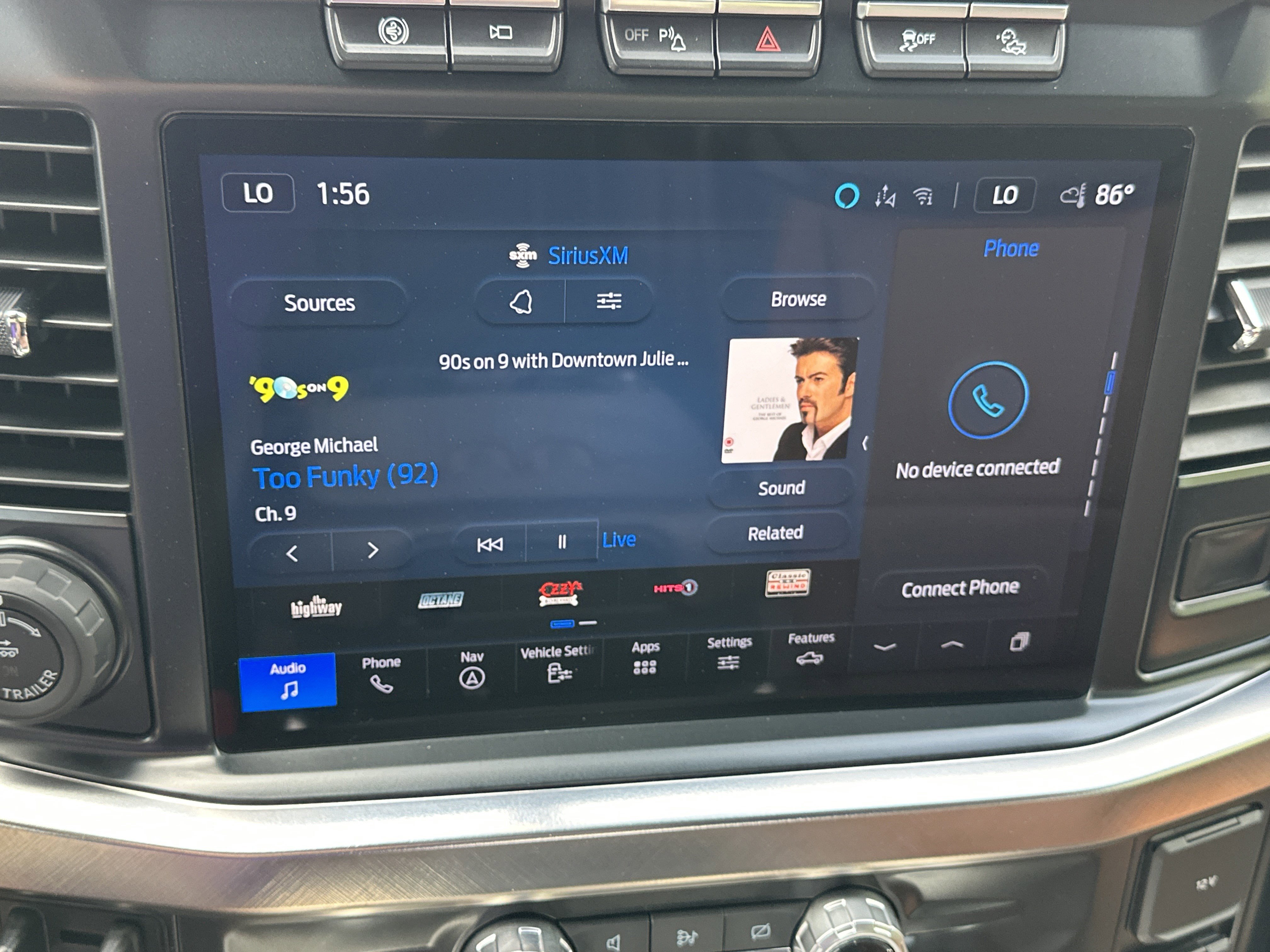 Used 2024 Ford F250 King Ranch w/ Tremor Off-Road Package image 26