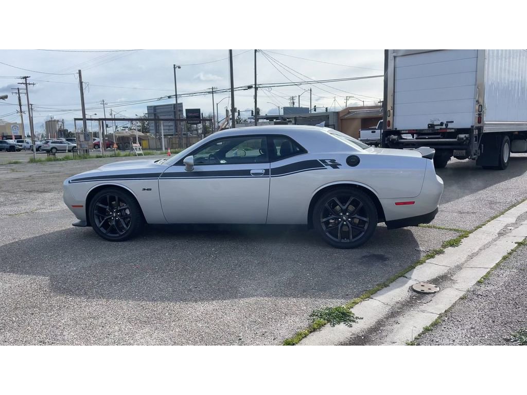 Used 2023 Dodge Challenger R/T w/ Plus Package image 8