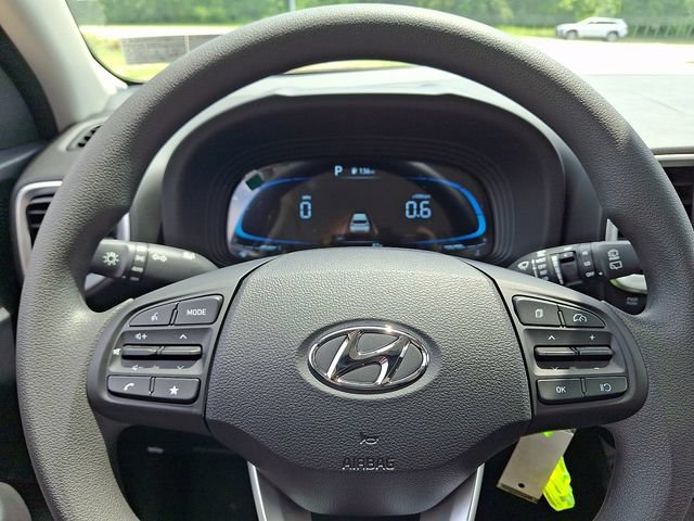 New 2026 Hyundai Venue SE FWD image 15