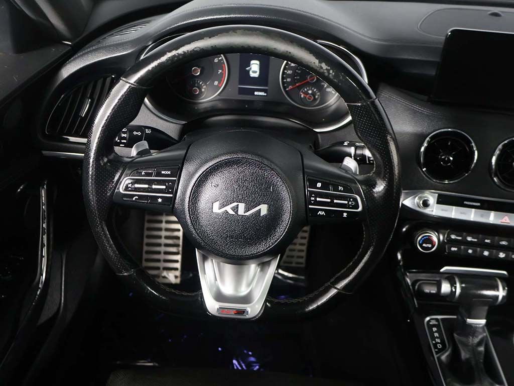 Used 2022 Kia Stinger GT-Line w/ Sun & Sound Package RWD image 38