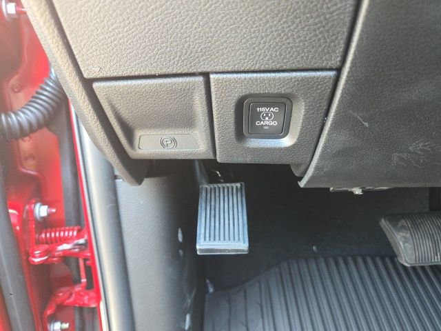 New 2025 RAM 2500 Tradesman AWD/4WD image 32