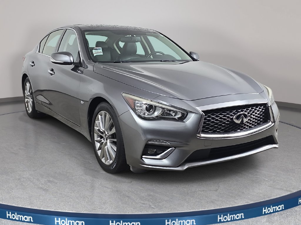 Used 2019 INFINITI Q50 Luxe w/ Essential Package (3.0T Luxe) AWD/4WD image 4