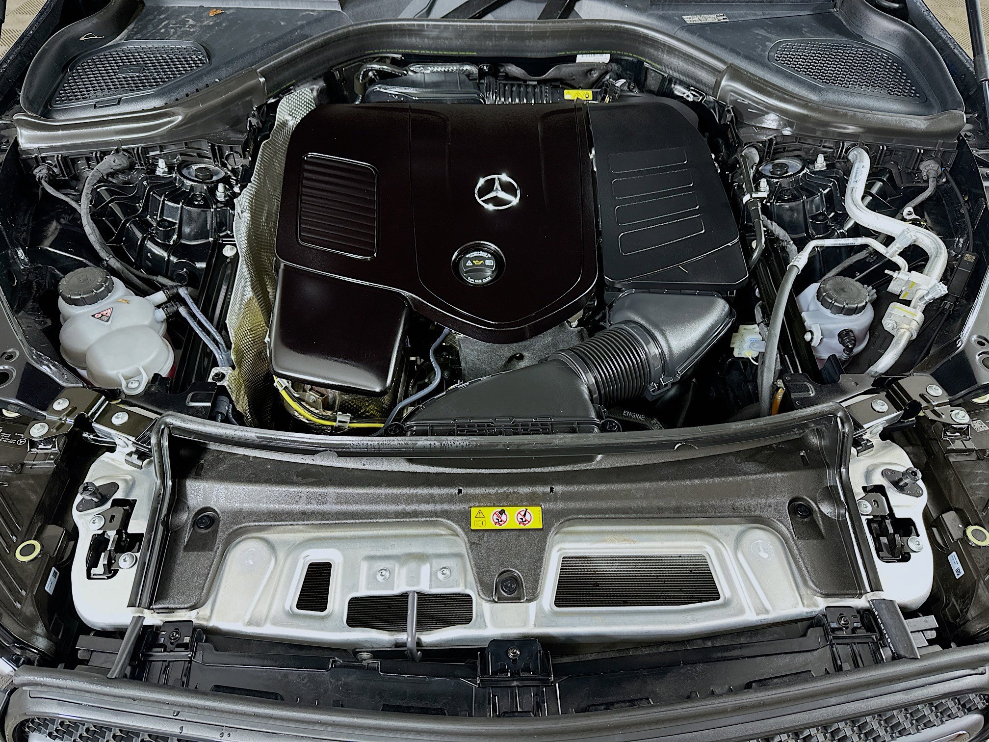 Certified 2025 Mercedes-Benz GLC 300 4MATIC image 30