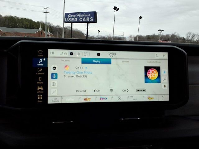 New 2026 Jeep Gladiator Sport image 14