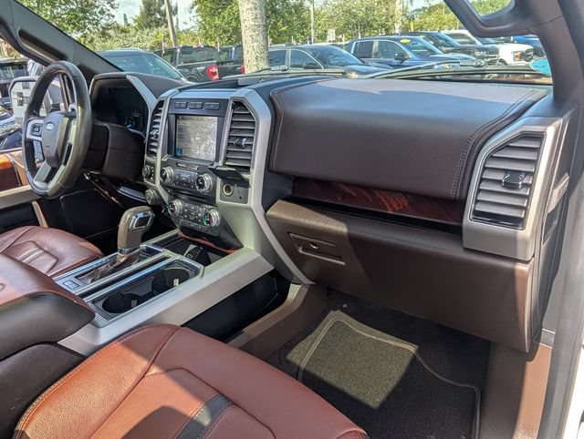 Used 2018 Ford F150 King Ranch w/ Equipment Group 601A Luxury AWD/4WD image 18