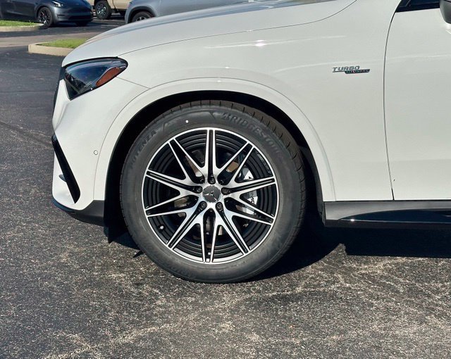 New 2026 Mercedes-Benz GLC 43 AMG 4MATIC image 8
