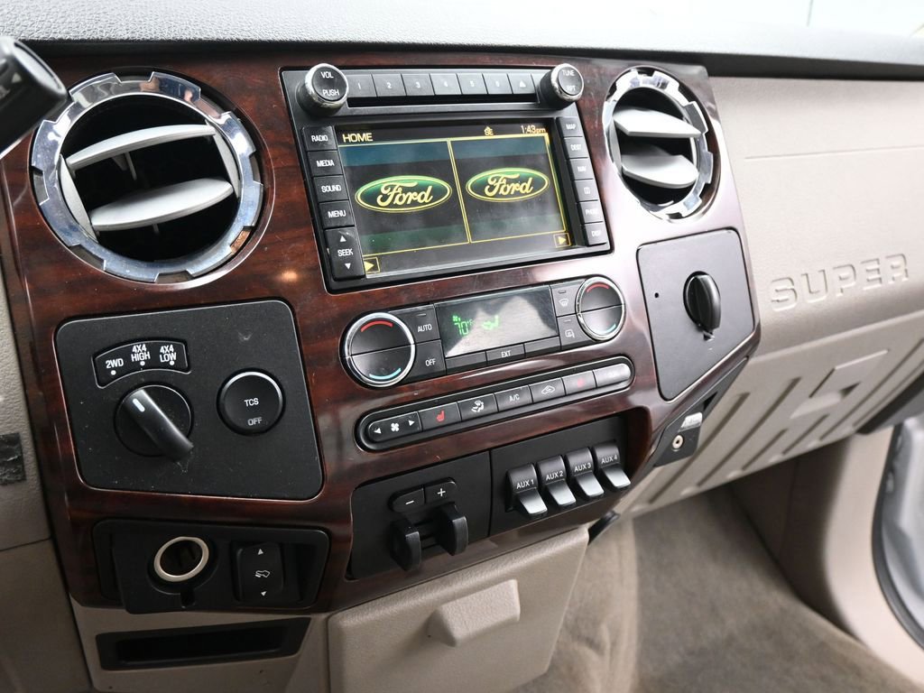 Used 2010 Ford F350 Lariat image 15