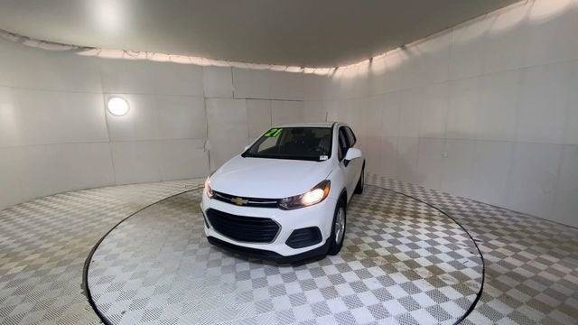 Used 2021 Chevrolet Trax LS w/ Tint and Cruise Package FWD image 8