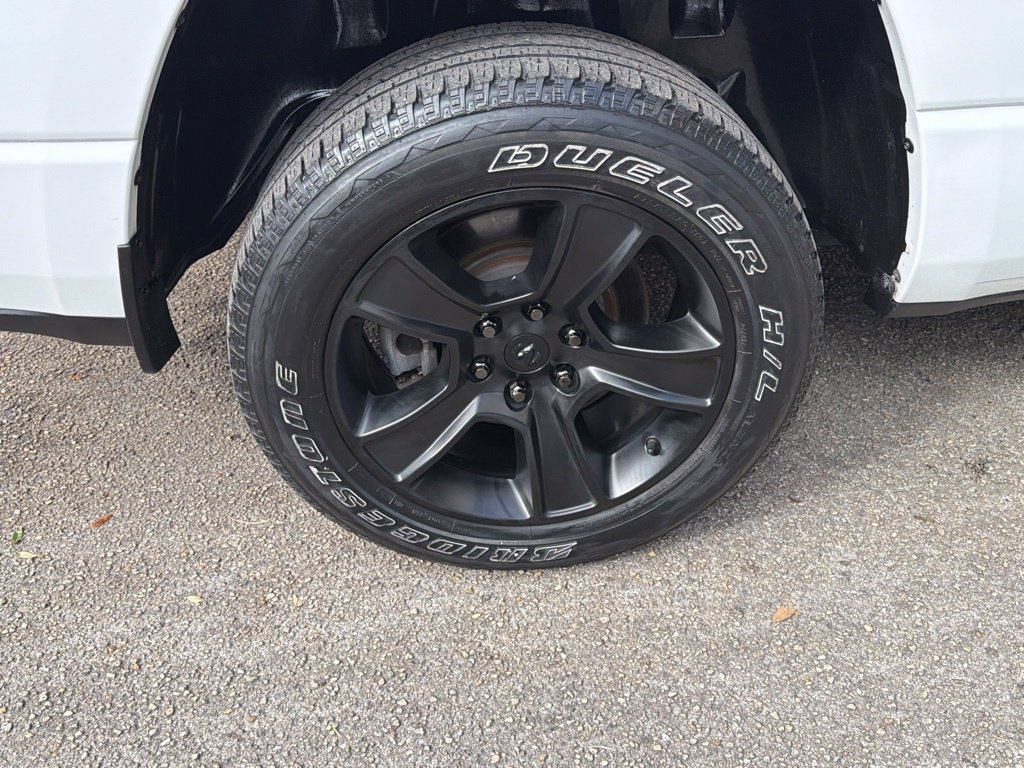 Used 2023 RAM 1500 Laramie AWD/4WD image 22