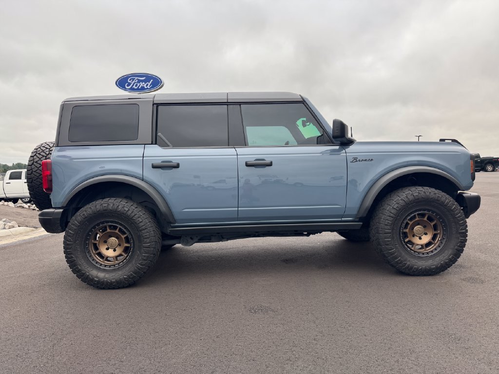 Used 2023 Ford Bronco Black Diamond AWD/4WD image 4
