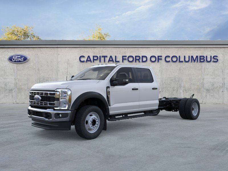 New 2026 Ford F550 4x4 Crew Cab image 3