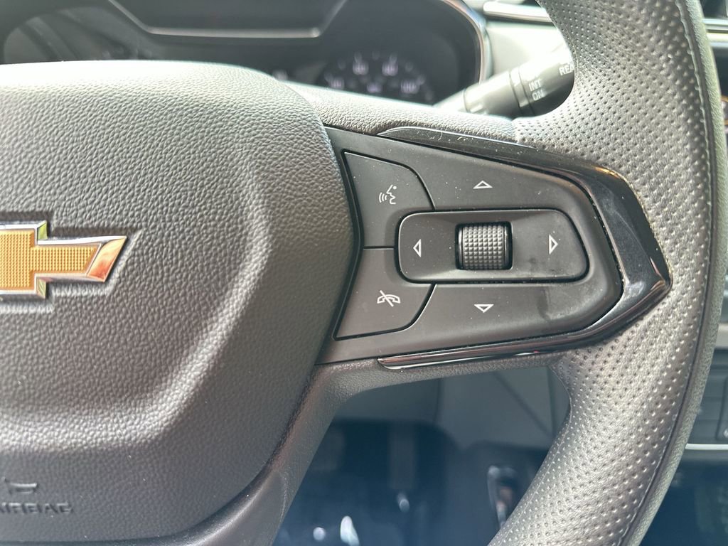 Used 2023 Chevrolet TrailBlazer LT image 30
