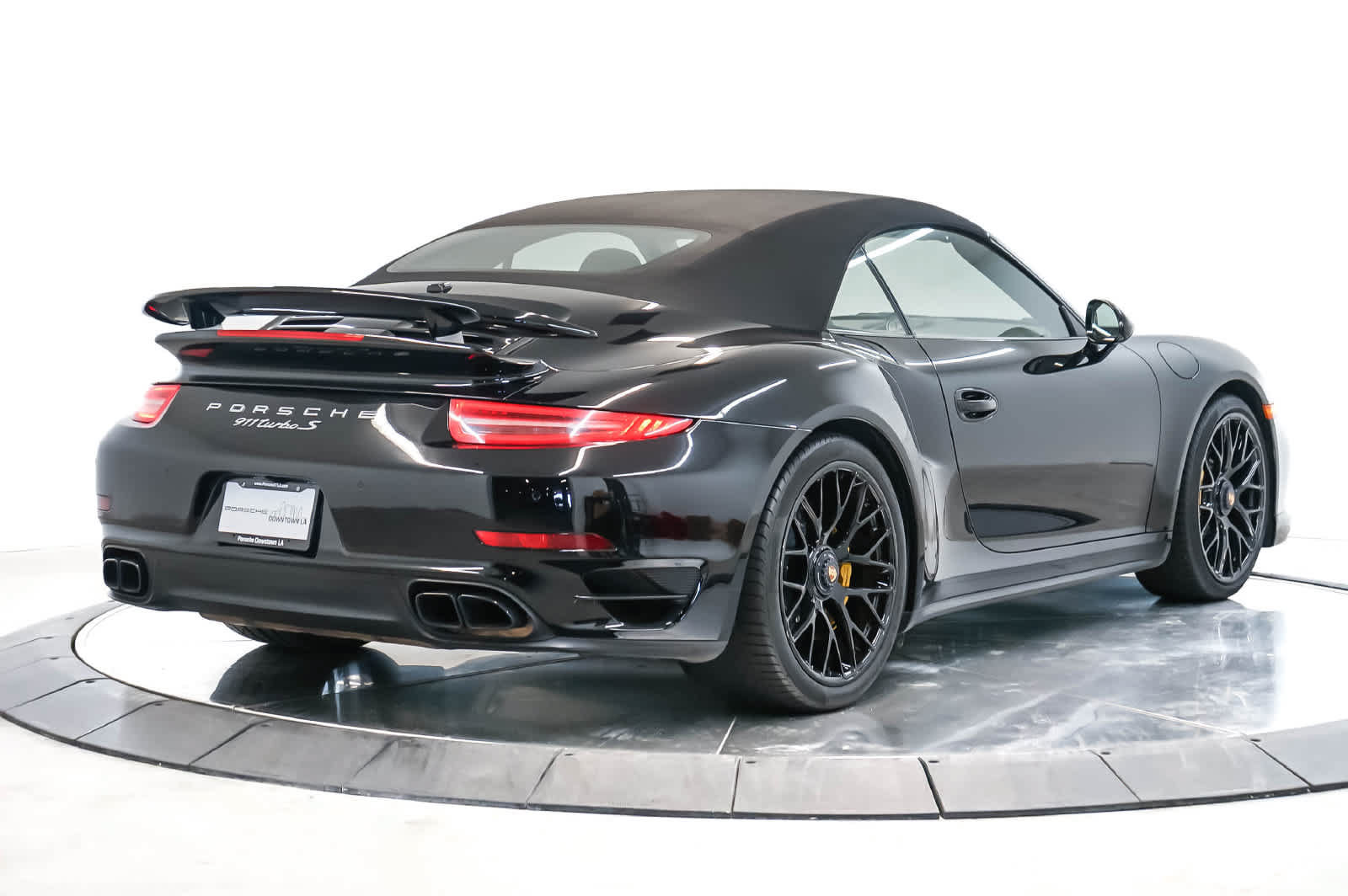 Certified 2015 Porsche 911 Turbo S AWD/4WD image 9