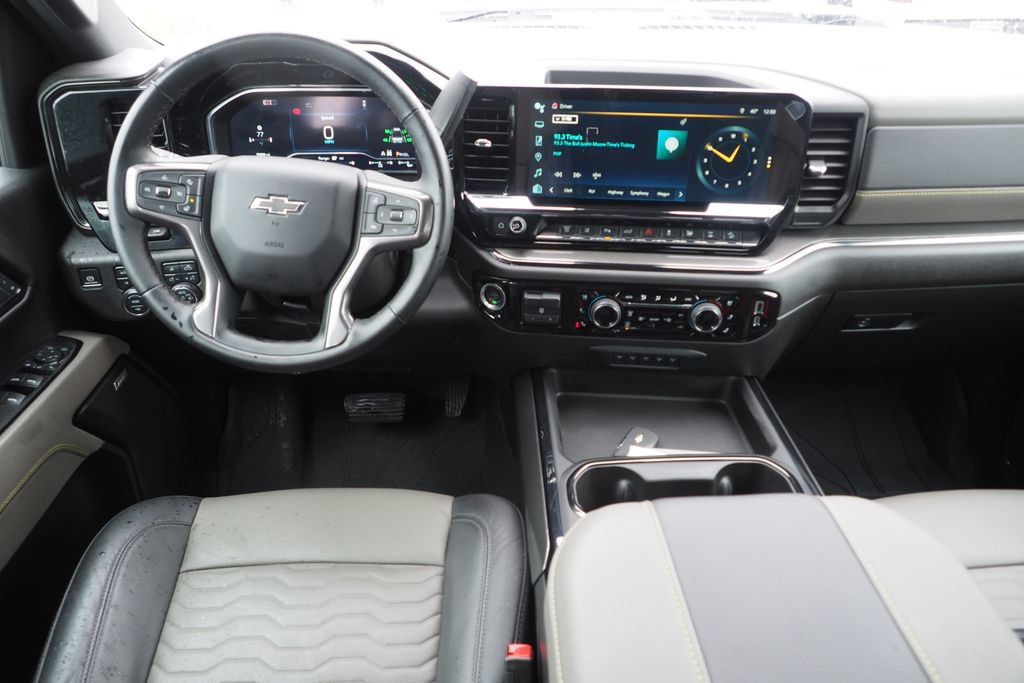Used 2025 Chevrolet Silverado 2500 ZR2 w/ Technology Package AWD/4WD image 20