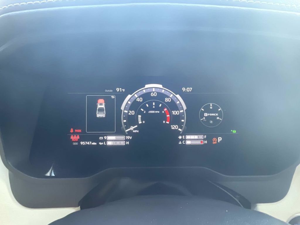 Used 2022 Toyota Tundra 1794 Edition AWD/4WD image 25