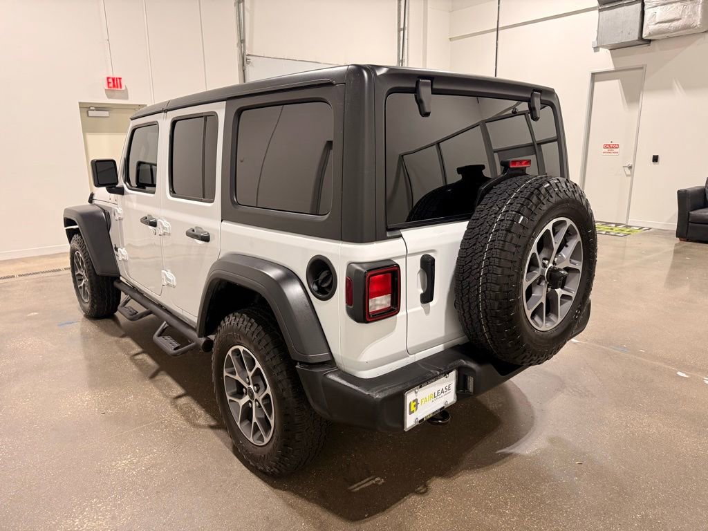 Used 2024 Jeep Wrangler Sport S image 8