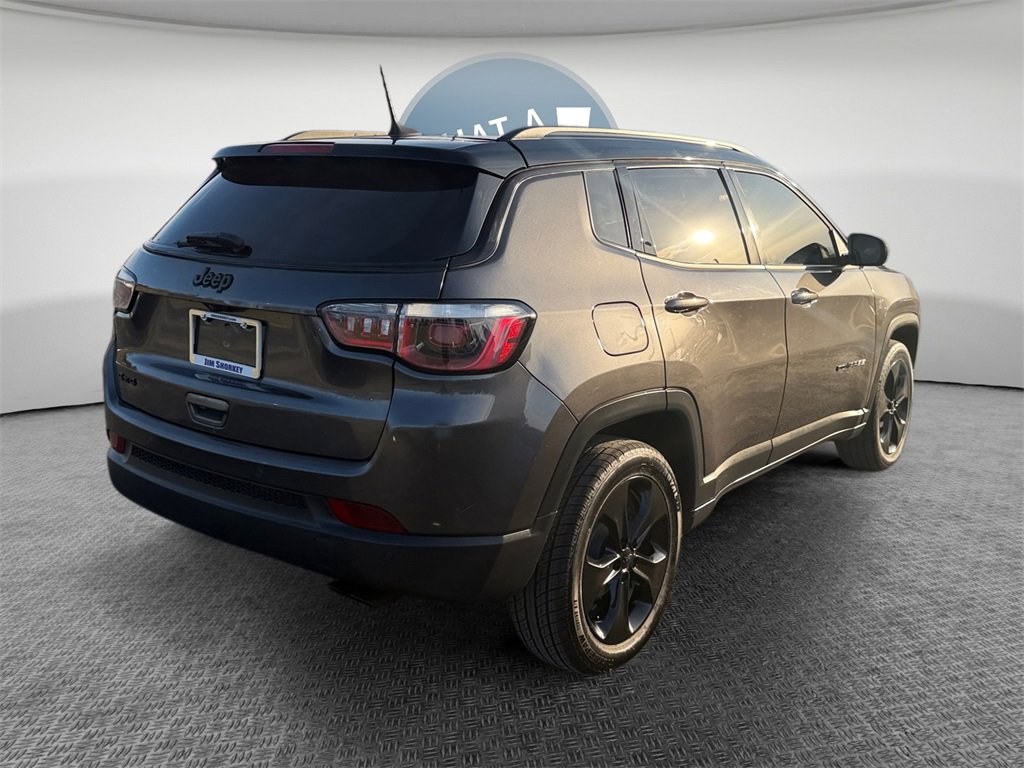 Used 2020 Jeep Compass Latitude image 3