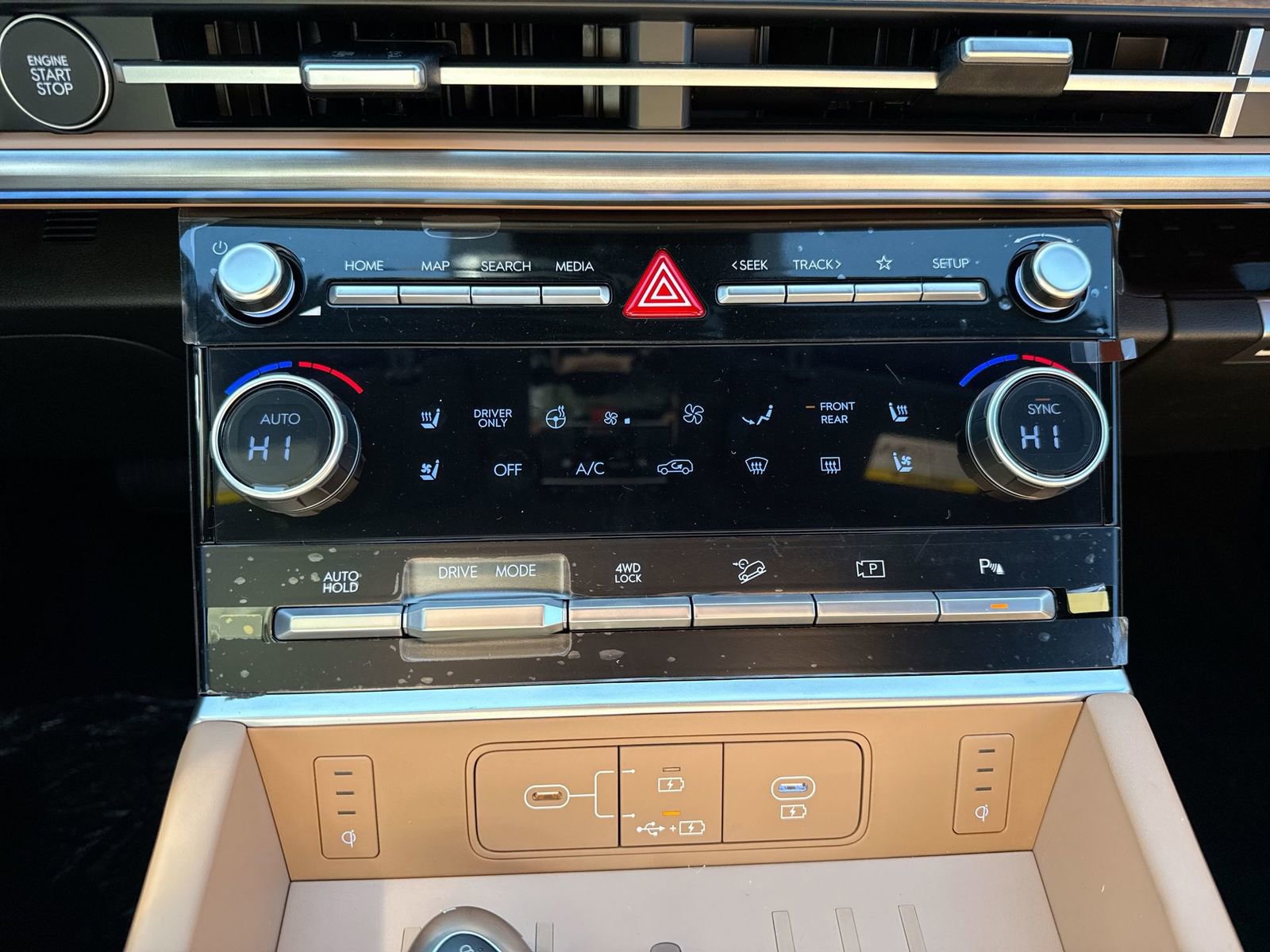 New 2026 Hyundai Santa Fe Calligraphy AWD/4WD image 21