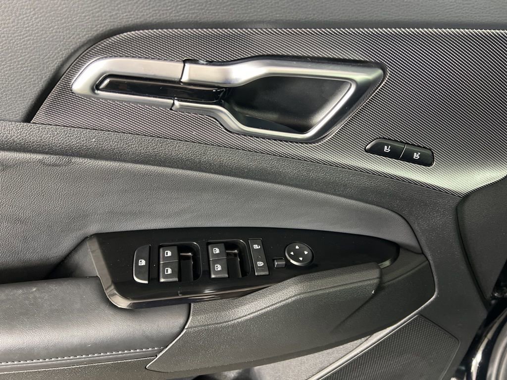 Used 2023 Kia Sportage SX image 17