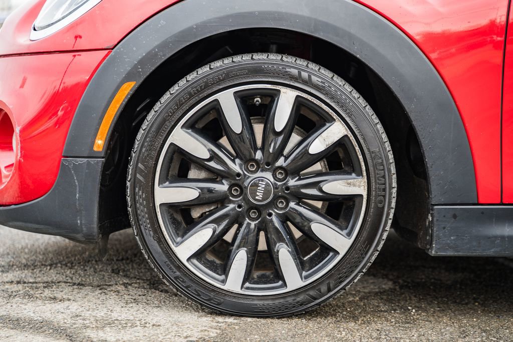 Used 2019 MINI Cooper S image 15