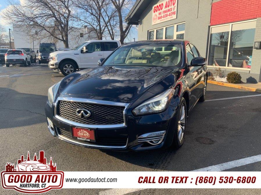 Used 2017 INFINITI Q70 5.6 AWD/4WD image 1