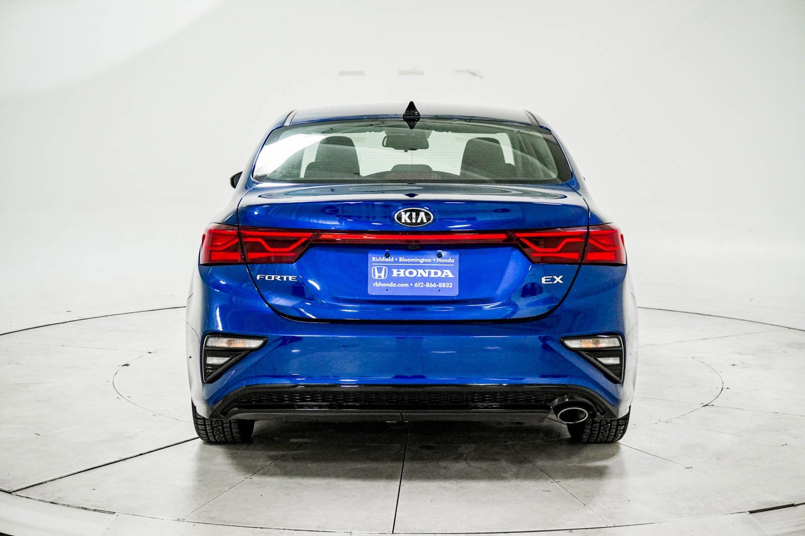 Used 2021 Kia Forte EX image 7