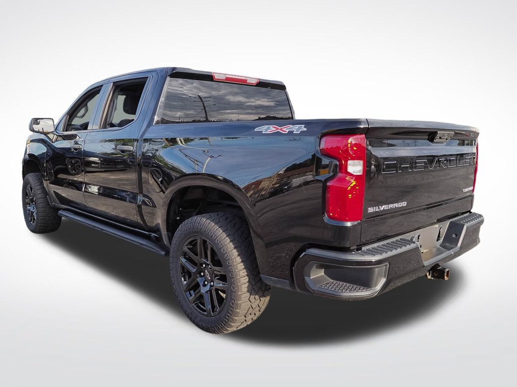 Used 2023 Chevrolet Silverado 1500 Custom AWD/4WD image 5